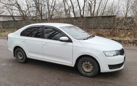 Skoda Rapid I, 2019 год, 990 000 рублей, 2 фотография