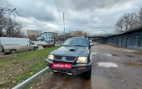 Mitsubishi L200 III рестайлинг, 2005 год, 900 000 рублей, 2 фотография