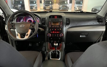 KIA Sorento II рестайлинг, 2011 год, 1 550 000 рублей, 16 фотография