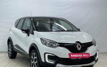 Renault Kaptur I рестайлинг, 2017 год, 1 790 000 рублей, 2 фотография