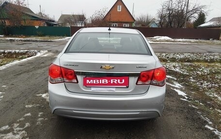 Chevrolet Cruze II, 2013 год, 935 000 рублей, 2 фотография