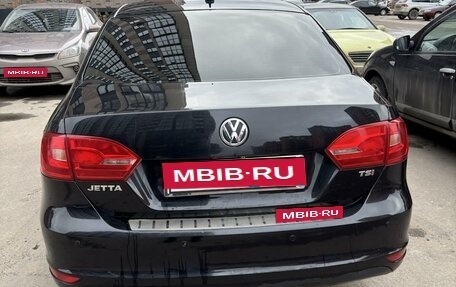 Volkswagen Jetta VI, 2012 год, 950 000 рублей, 6 фотография