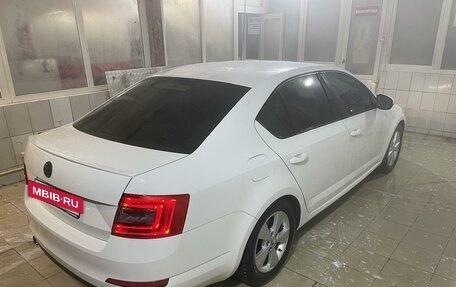 Skoda Octavia, 2015 год, 1 680 000 рублей, 2 фотография