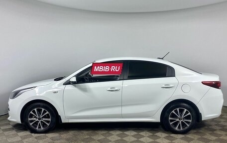 KIA Rio IV, 2018 год, 1 420 000 рублей, 2 фотография