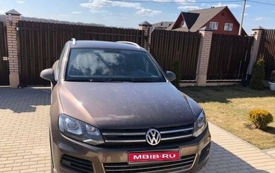 Volkswagen Touareg III, 2011 год, 2 300 000 рублей, 1 фотография