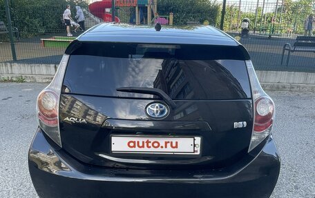 Toyota Aqua I, 2014 год, 850 000 рублей, 4 фотография