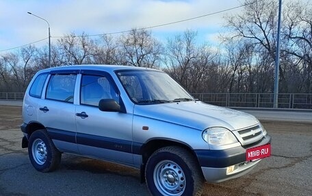 Chevrolet Niva I рестайлинг, 2005 год, 398 000 рублей, 2 фотография