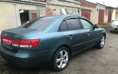 Hyundai Sonata VI, 2005 год, 800 000 рублей, 4 фотография