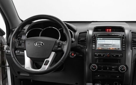 KIA Sorento II рестайлинг, 2012 год, 1 345 000 рублей, 13 фотография