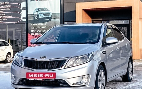 KIA Rio III рестайлинг, 2013 год, 956 800 рублей, 6 фотография