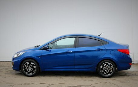 Hyundai Solaris II рестайлинг, 2012 год, 890 000 рублей, 4 фотография