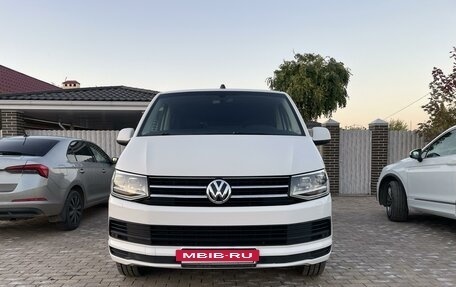 Volkswagen Caravelle T6 рестайлинг, 2018 год, 4 550 000 рублей, 3 фотография