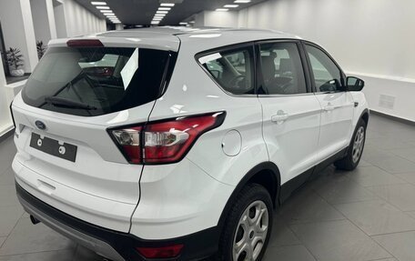 Ford Kuga III, 2017 год, 1 530 000 рублей, 3 фотография