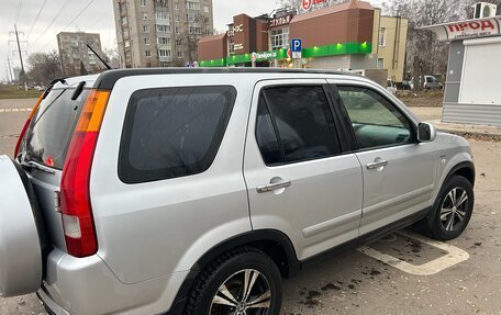 Honda CR-V II рестайлинг, 2004 год, 750 000 рублей, 1 фотография