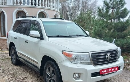 Toyota Land Cruiser 200, 2012 год, 3 800 000 рублей, 2 фотография