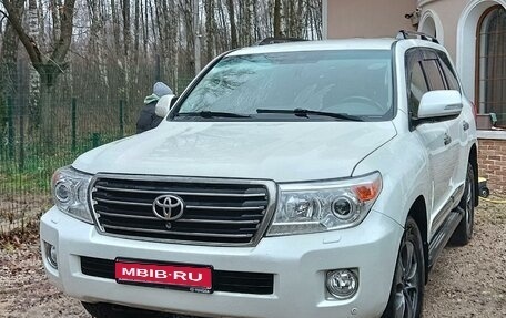 Toyota Land Cruiser 200, 2012 год, 3 800 000 рублей, 1 фотография