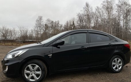 Hyundai Solaris II рестайлинг, 2011 год, 700 000 рублей, 6 фотография