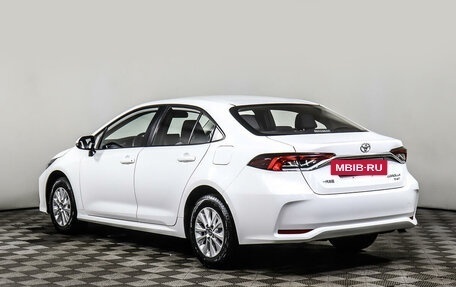 Toyota Corolla, 2022 год, 2 368 000 рублей, 7 фотография