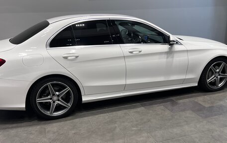 Mercedes-Benz C-Класс, 2017 год, 2 850 000 рублей, 7 фотография