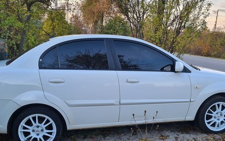 KIA Rio II, 2011 год, 690 000 рублей, 12 фотография