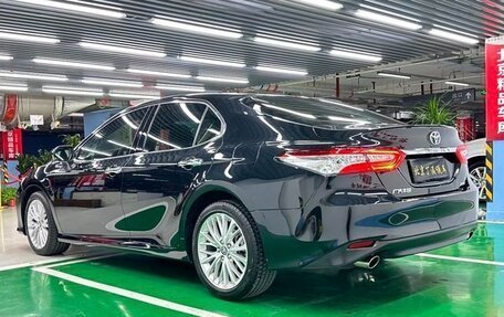 Toyota Camry, 2021 год, 3 080 000 рублей, 6 фотография