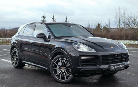 Porsche Cayenne III, 2018 год, 10 690 000 рублей, 7 фотография