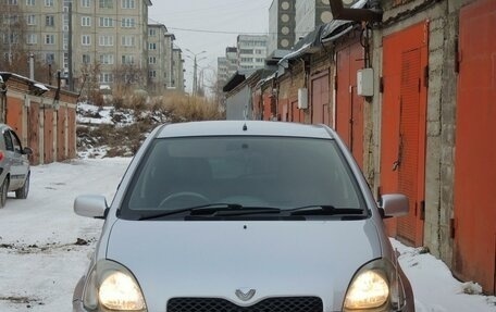 Toyota Vitz, 1999 год, 379 000 рублей, 2 фотография