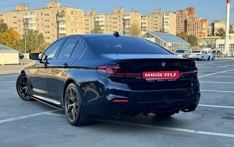 BMW 5 серия, 2017 год, 3 590 000 рублей, 3 фотография