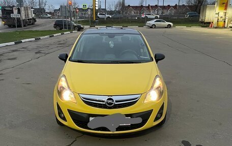 Opel Corsa D, 2014 год, 900 000 рублей, 1 фотография