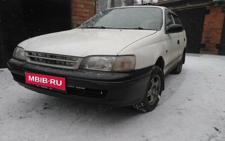 Toyota Caldina, 2001 год, 375 000 рублей, 1 фотография