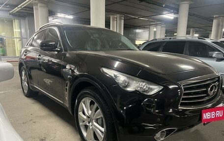 Infiniti FX II, 2012 год, 2 040 000 рублей, 3 фотография