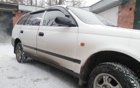 Toyota Caldina, 2001 год, 375 000 рублей, 2 фотография