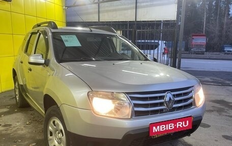 Renault Duster I рестайлинг, 2014 год, 979 000 рублей, 3 фотография