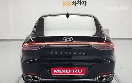 Hyundai Grandeur, 2021 год, 2 800 000 рублей, 2 фотография