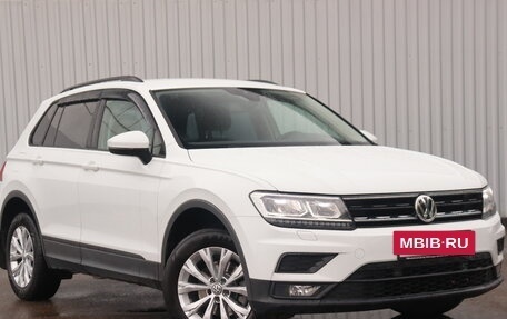 Volkswagen Tiguan II, 2020 год, 2 679 000 рублей, 2 фотография