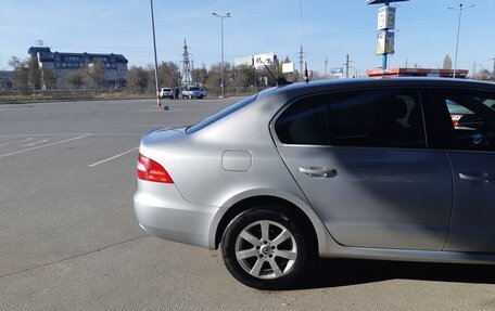 Skoda Superb III рестайлинг, 2009 год, 750 000 рублей, 2 фотография