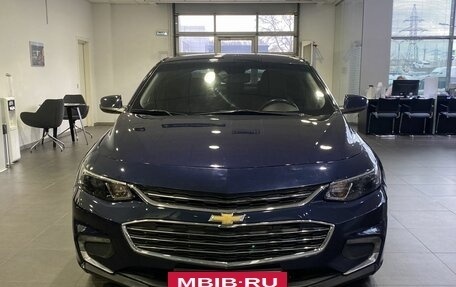 Chevrolet Malibu IX, 2017 год, 1 499 000 рублей, 2 фотография