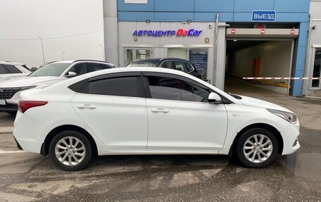 Hyundai Solaris II рестайлинг, 2018 год, 1 390 000 рублей, 5 фотография