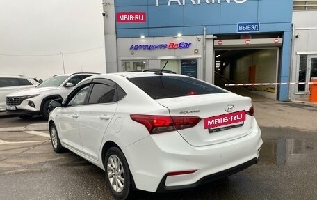 Hyundai Solaris II рестайлинг, 2018 год, 1 390 000 рублей, 2 фотография