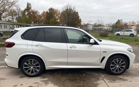 BMW X5, 2022 год, 8 530 000 рублей, 3 фотография