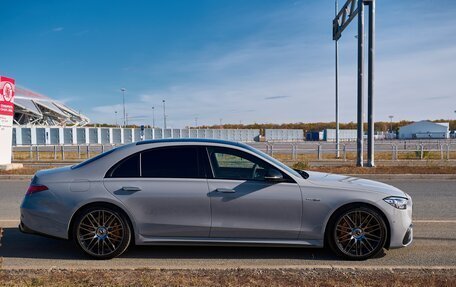 Mercedes-Benz S-Класс AMG, 2023 год, 35 000 000 рублей, 39 фотография