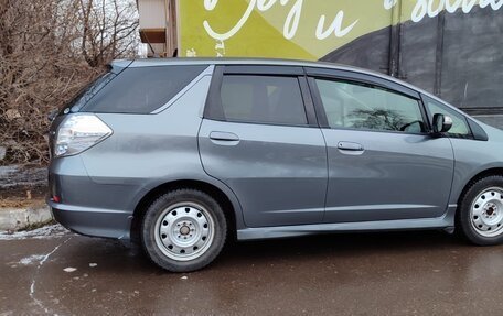 Honda Fit Shuttle I рестайлинг, 2011 год, 940 000 рублей, 3 фотография