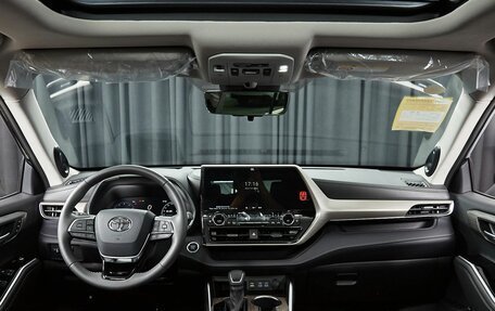 Toyota Highlander, 2024 год, 6 999 000 рублей, 8 фотография