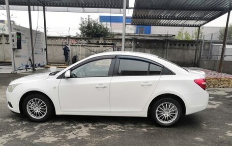 Chevrolet Cruze II, 2012 год, 780 000 рублей, 3 фотография