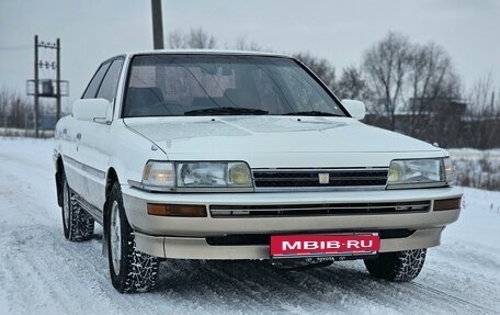 Toyota Camry, 1990 год, 750 000 рублей, 1 фотография