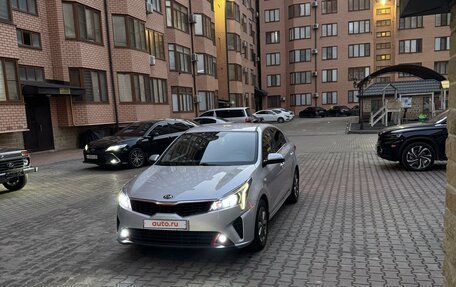 KIA Rio IV, 2021 год, 1 870 000 рублей, 2 фотография