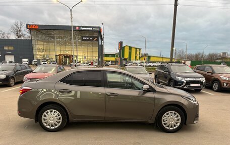 Toyota Corolla, 2018 год, 1 330 000 рублей, 6 фотография