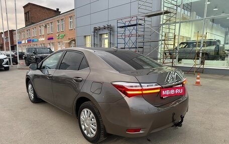 Toyota Corolla, 2018 год, 1 330 000 рублей, 9 фотография