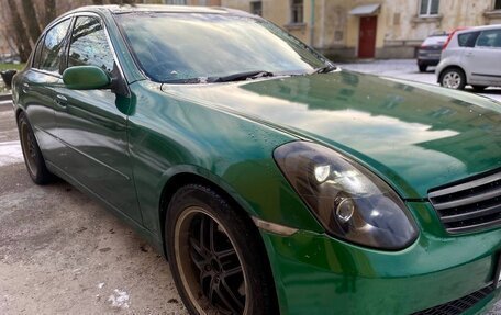 Nissan Skyline, 2002 год, 870 000 рублей, 4 фотография