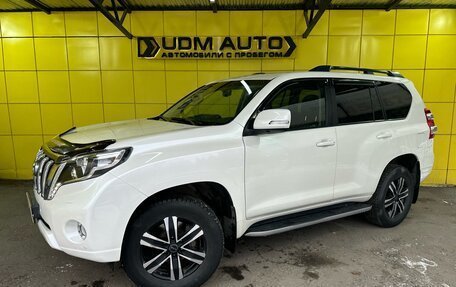 Toyota Land Cruiser Prado 150 рестайлинг 2, 2015 год, 3 399 000 рублей, 1 фотография